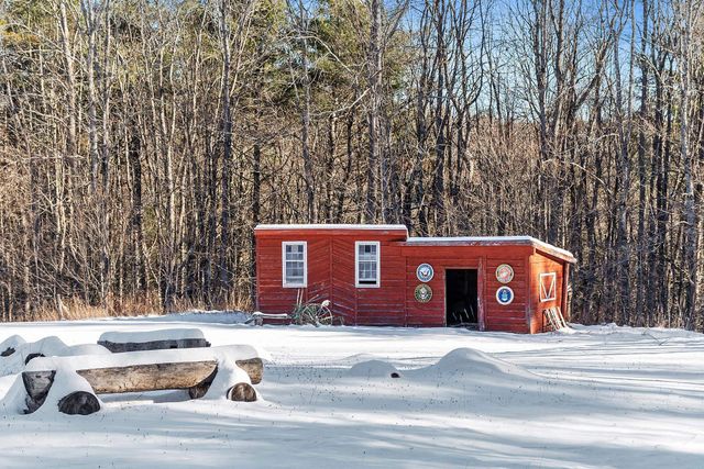 85 Pierce Road, Fitzwilliam, NH 03447