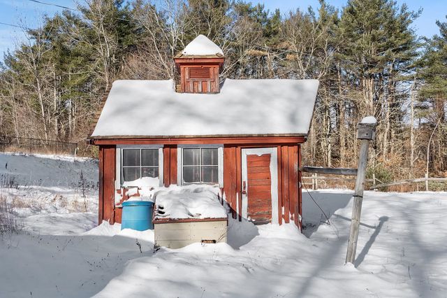 85 Pierce Road, Fitzwilliam, NH 03447