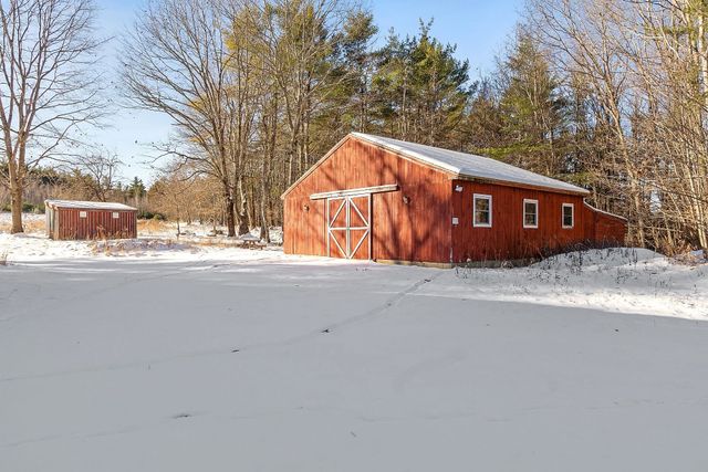 85 Pierce Road, Fitzwilliam, NH 03447