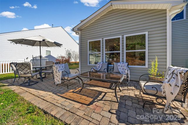 1668 Beleek Ridge Lane, Clover, SC 29710