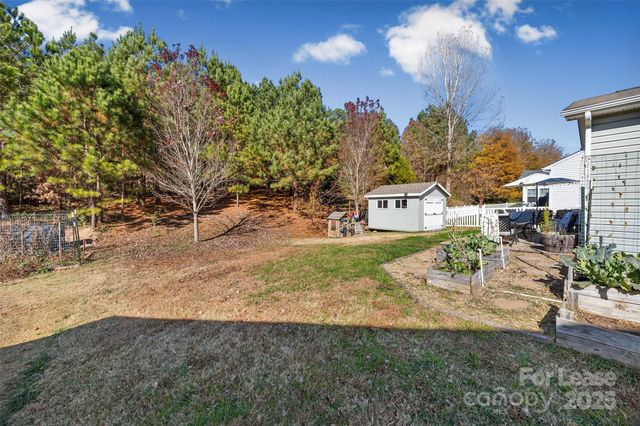 1668 Beleek Ridge Lane, Clover, SC 29710