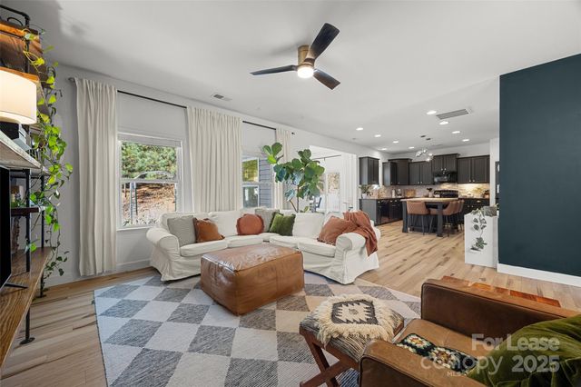 1668 Beleek Ridge Lane, Clover, SC 29710