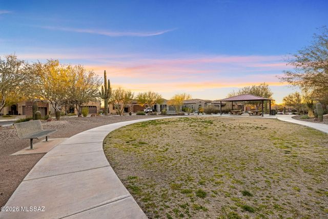 1005 W Lark Bunting Lane, Oro Valley, AZ 85755