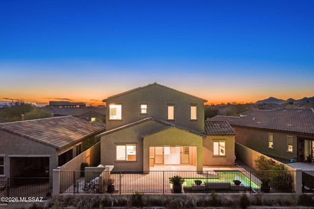 1005 W Lark Bunting Lane, Oro Valley, AZ 85755