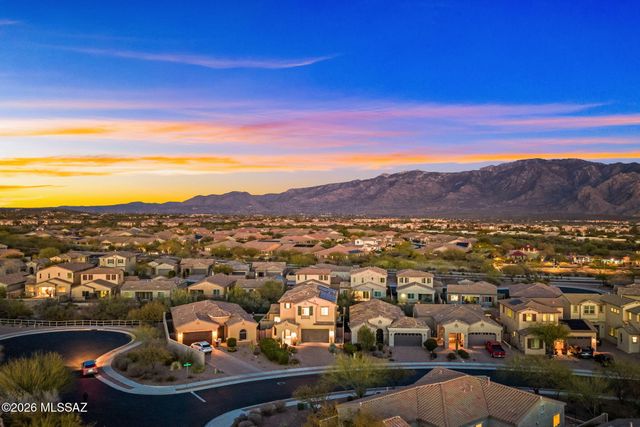 1005 W Lark Bunting Lane, Oro Valley, AZ 85755