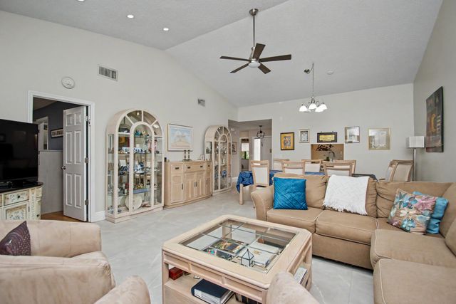 7951 Little Lane, Boca Raton, FL 33433