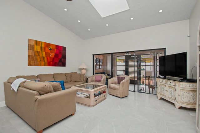 7951 Little Lane, Boca Raton, FL 33433
