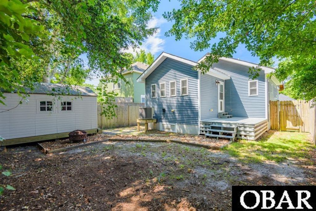 Image 36 of property listing at 503 Dora Drive Lot 25, Manteo, NC 27954