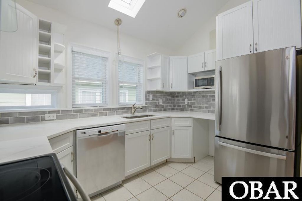 Image 10 of property listing at 503 Dora Drive Lot 25, Manteo, NC 27954
