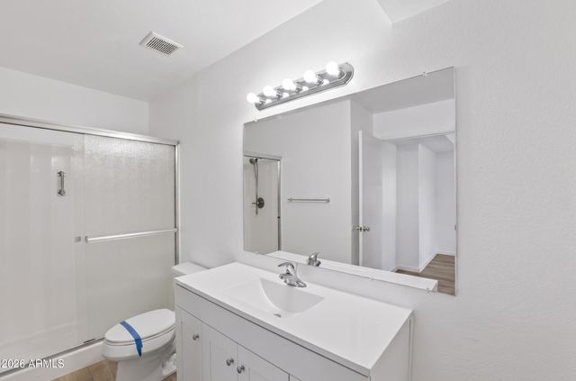 517 W DUKE Drive, Tempe, AZ 85283
