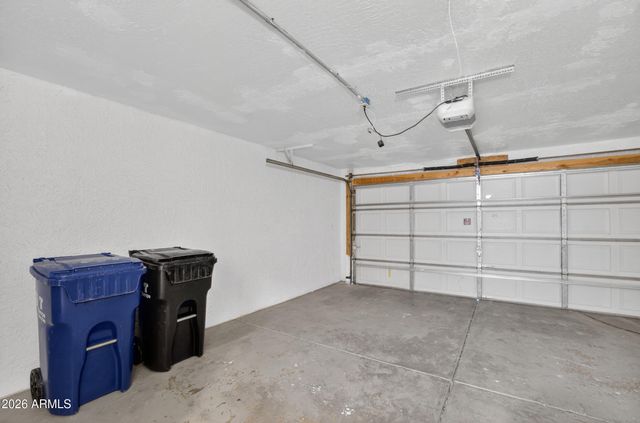 517 W DUKE Drive, Tempe, AZ 85283