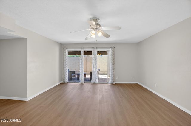 517 W DUKE Drive, Tempe, AZ 85283