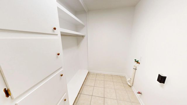 1424 Rue Des Chene, Westlake, LA 70669