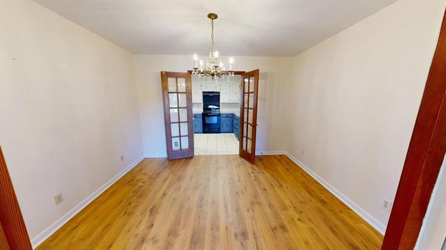 1424 Rue Des Chene, Westlake, LA 70669