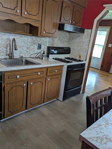 6430 Banner Street, Taylor, MI 48180