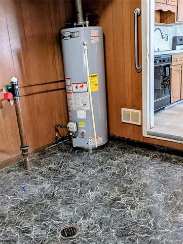 6430 Banner Street, Taylor, MI 48180