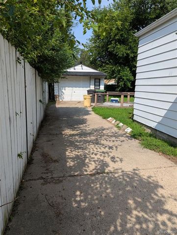 6430 Banner Street, Taylor, MI 48180