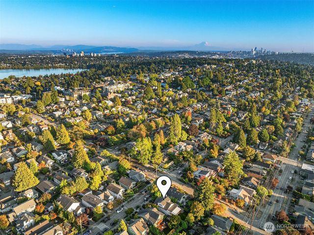 7209 2nd Avenue NW, Seattle, WA 98117