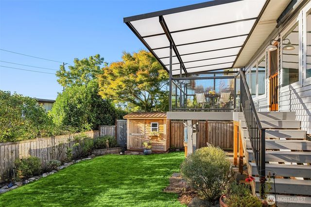 7209 2nd Avenue NW, Seattle, WA 98117