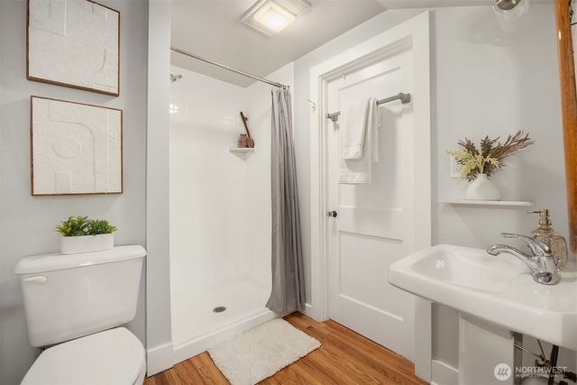 7209 2nd Avenue NW, Seattle, WA 98117