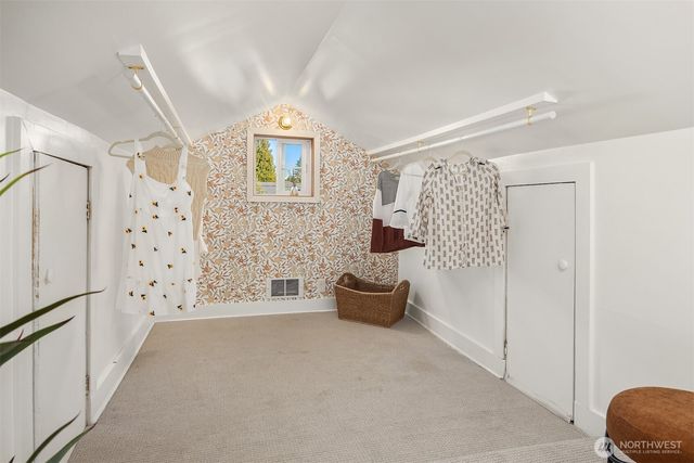 7209 2nd Avenue NW, Seattle, WA 98117
