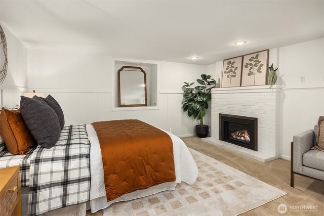 7209 2nd Avenue NW, Seattle, WA 98117