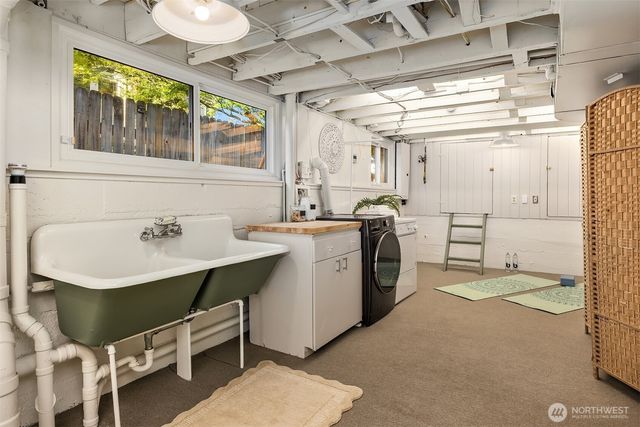 7209 2nd Avenue NW, Seattle, WA 98117