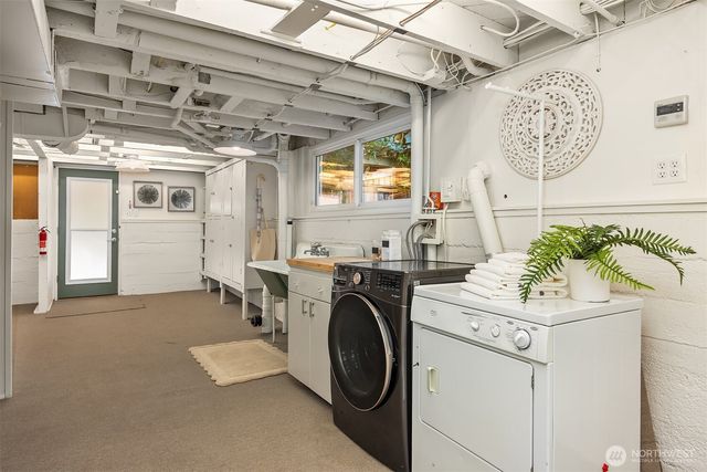 7209 2nd Avenue NW, Seattle, WA 98117