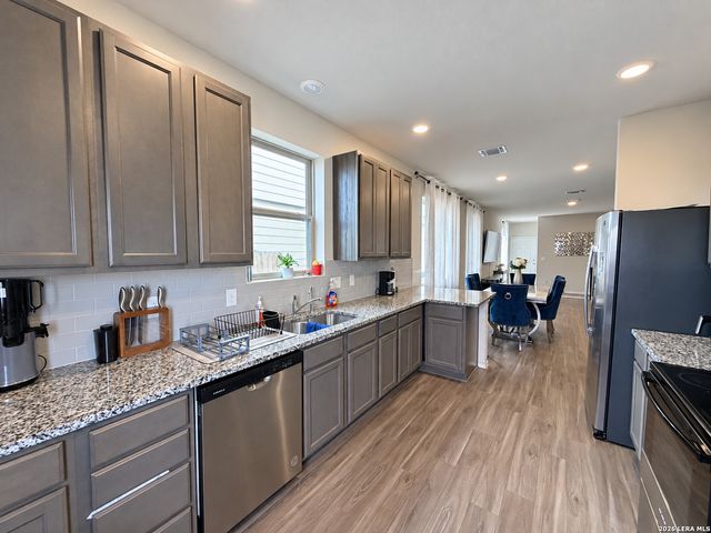 10131 Melissa Ranch Blvd, San Antonio, TX 78245
