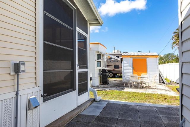 1604 N MANATEE LOOP, Punta Gorda, FL 33950