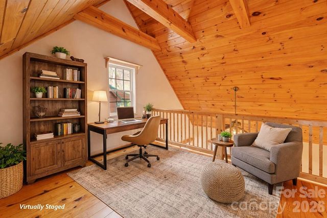 41 Trapper Lane, Waynesville, NC 28785