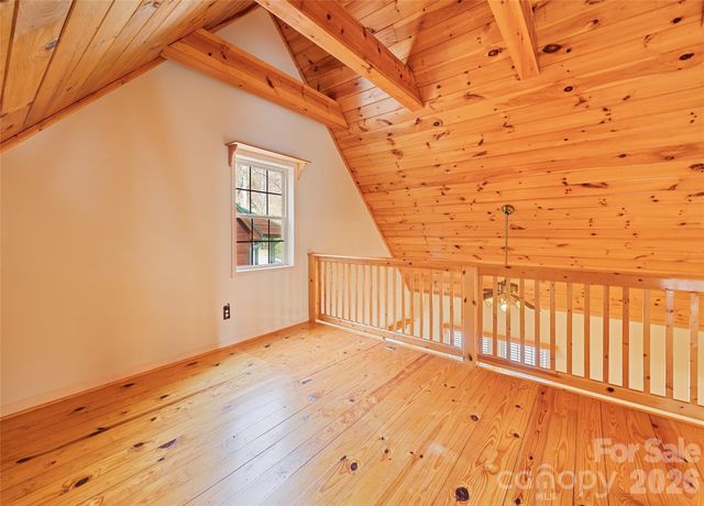 41 Trapper Lane, Waynesville, NC 28785