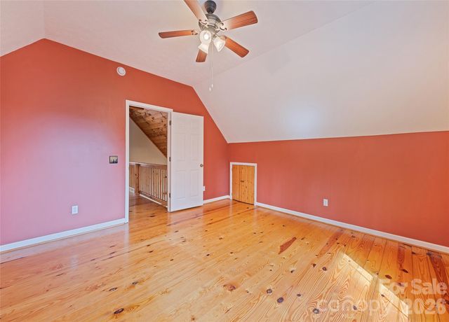 41 Trapper Lane, Waynesville, NC 28785