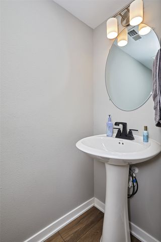 916 NE 57th Lane, Ankeny, IA 50021