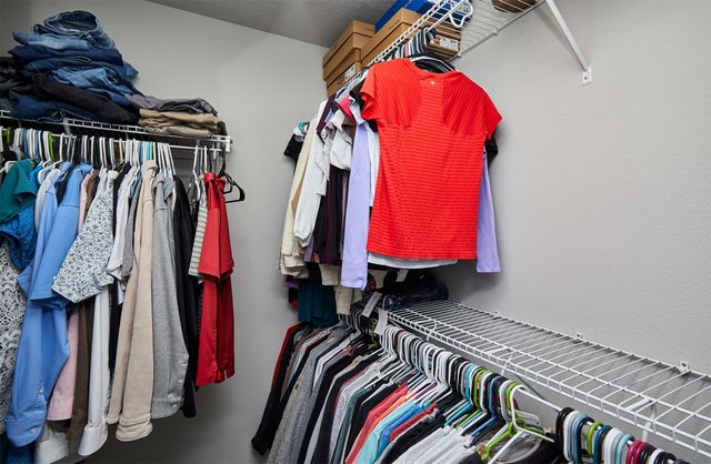 916 NE 57th Lane, Ankeny, IA 50021