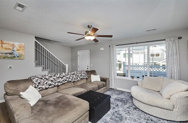 916 NE 57th Lane, Ankeny, IA 50021