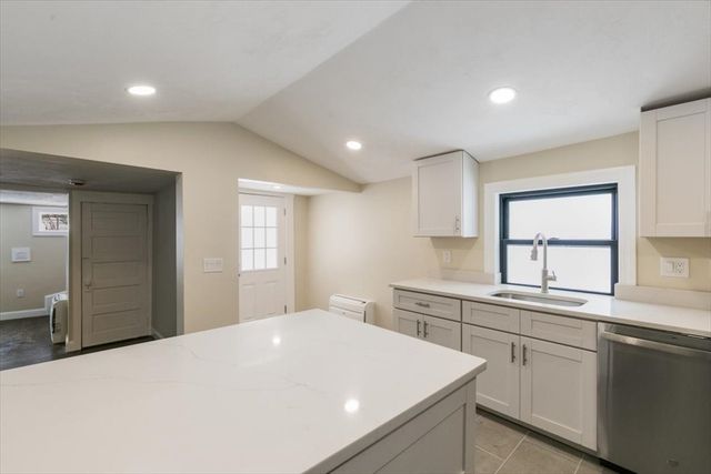 80 Margerie, Haverhill, MA 01830