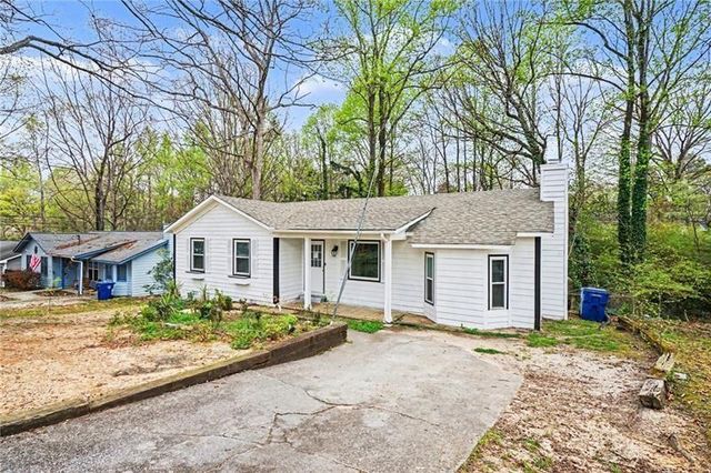 400 Hemlock Dr., Lawrenceville, GA 30046