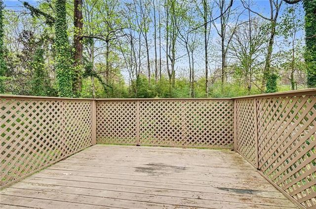 400 Hemlock Dr., Lawrenceville, GA 30046