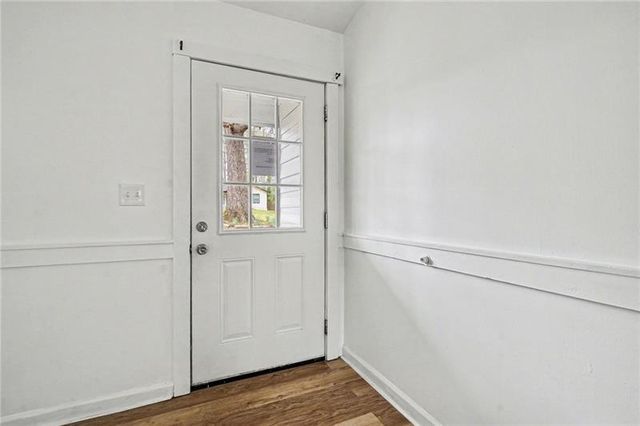 400 Hemlock Dr., Lawrenceville, GA 30046