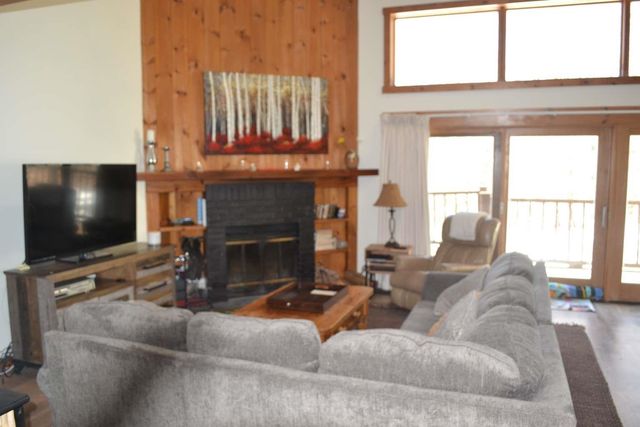 4B Newfane Cir, Dover, VT 05356
