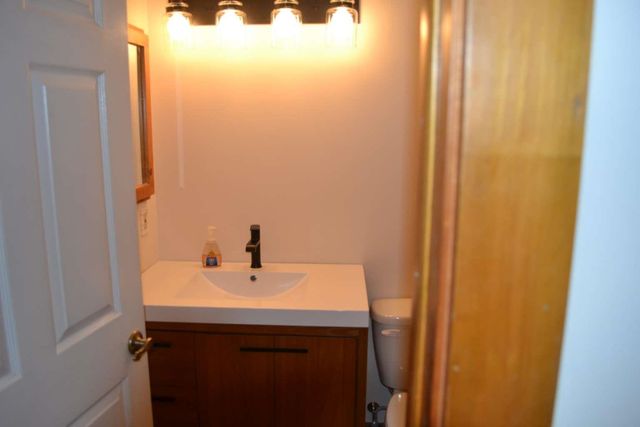 4B Newfane Cir, Dover, VT 05356