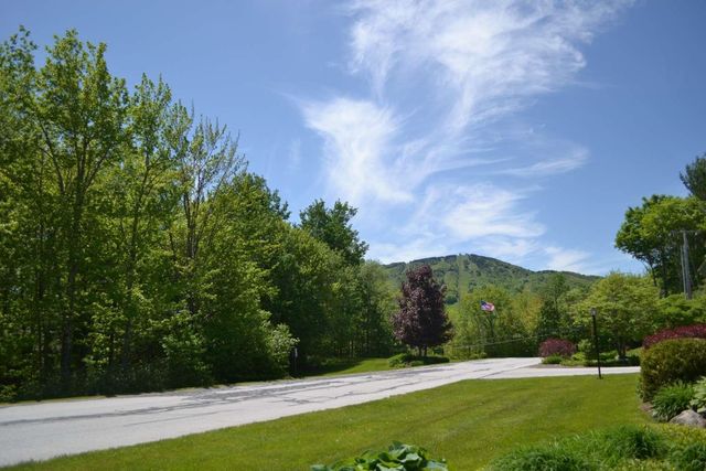 4B Newfane Cir, Dover, VT 05356