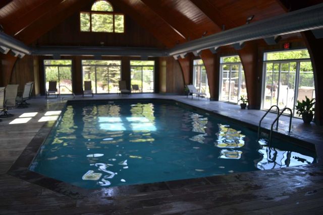 4B Newfane Cir, Dover, VT 05356