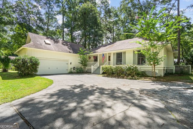 214 Montauk Lane, Richmond Hill, GA 31324