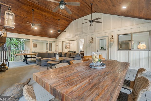 214 Montauk Lane, Richmond Hill, GA 31324