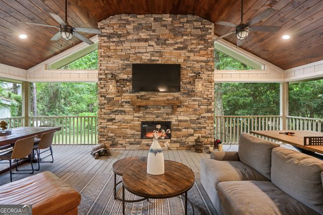 214 Montauk Lane, Richmond Hill, GA 31324