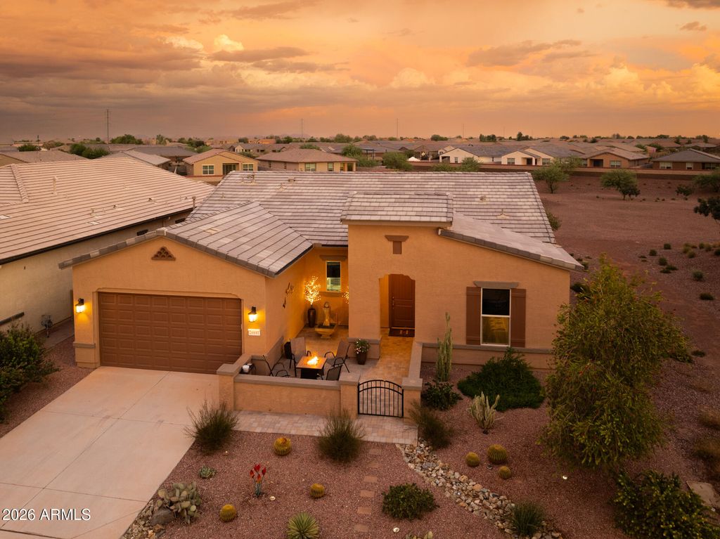 20891 N EVERGREEN Drive, Maricopa, AZ 85138 — photo 2