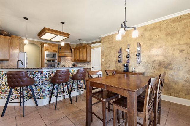 7710 Fall Creek Road, Terrell, TX 75160