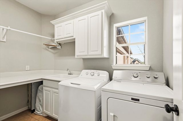 7710 Fall Creek Road, Terrell, TX 75160